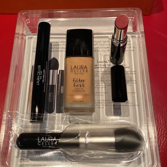 Laura Geller Flawless Fundamentals 4 Piece Collection in Medium NeverUsed